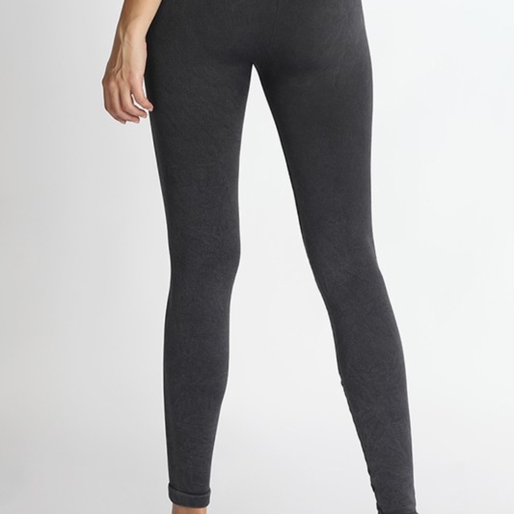 SOLD OUT CLEARANCE Vintage Seamless Destroyed Jeggings - Denim - Picture 3 of 3